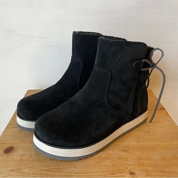 *SOLD* Merrell Juno Bluff Polar Waterproof Snow Boots NWOT! Size: 6 - Picture 4 of 9